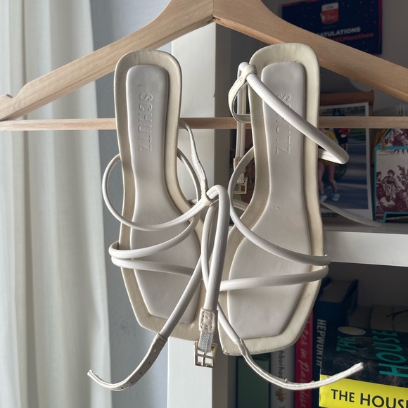 SOLD‼️Schutz Cream Leather Strappy Heel Sandals - Picture 3 of 6